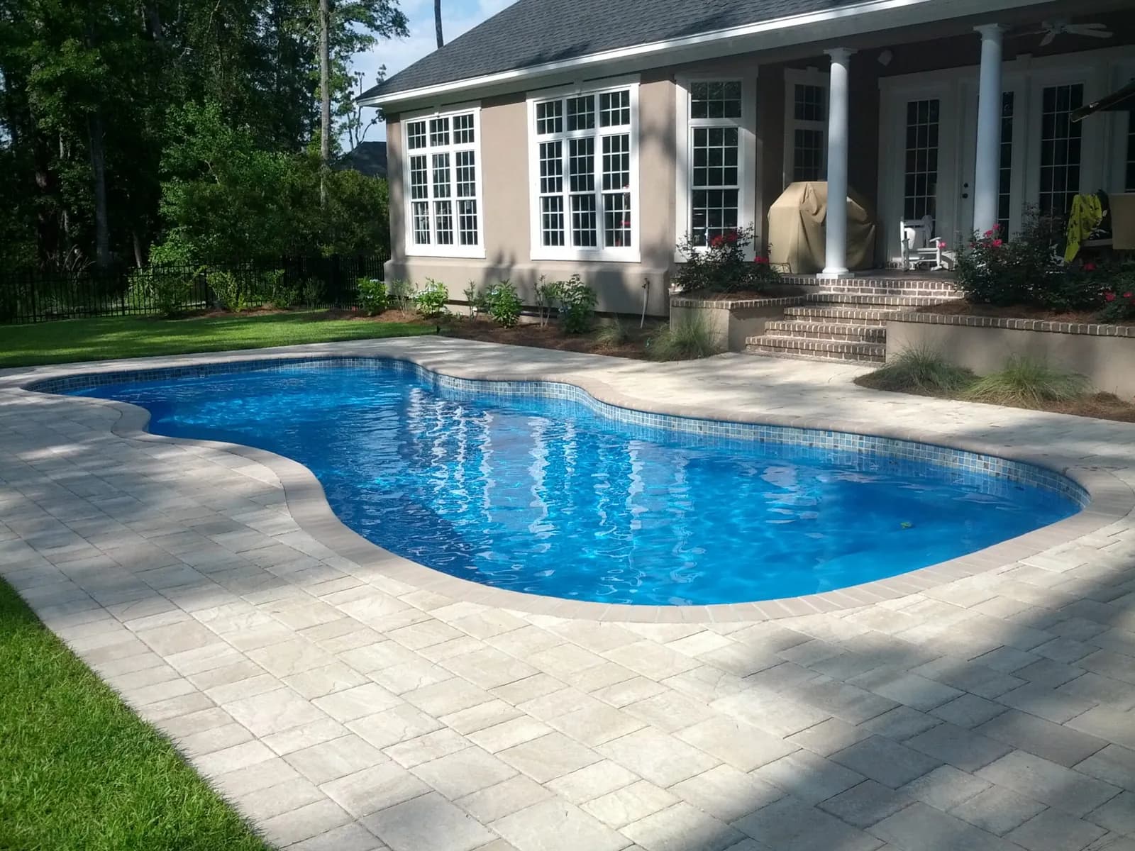 Fiberglass Pools project by Flynn Pools & Patios